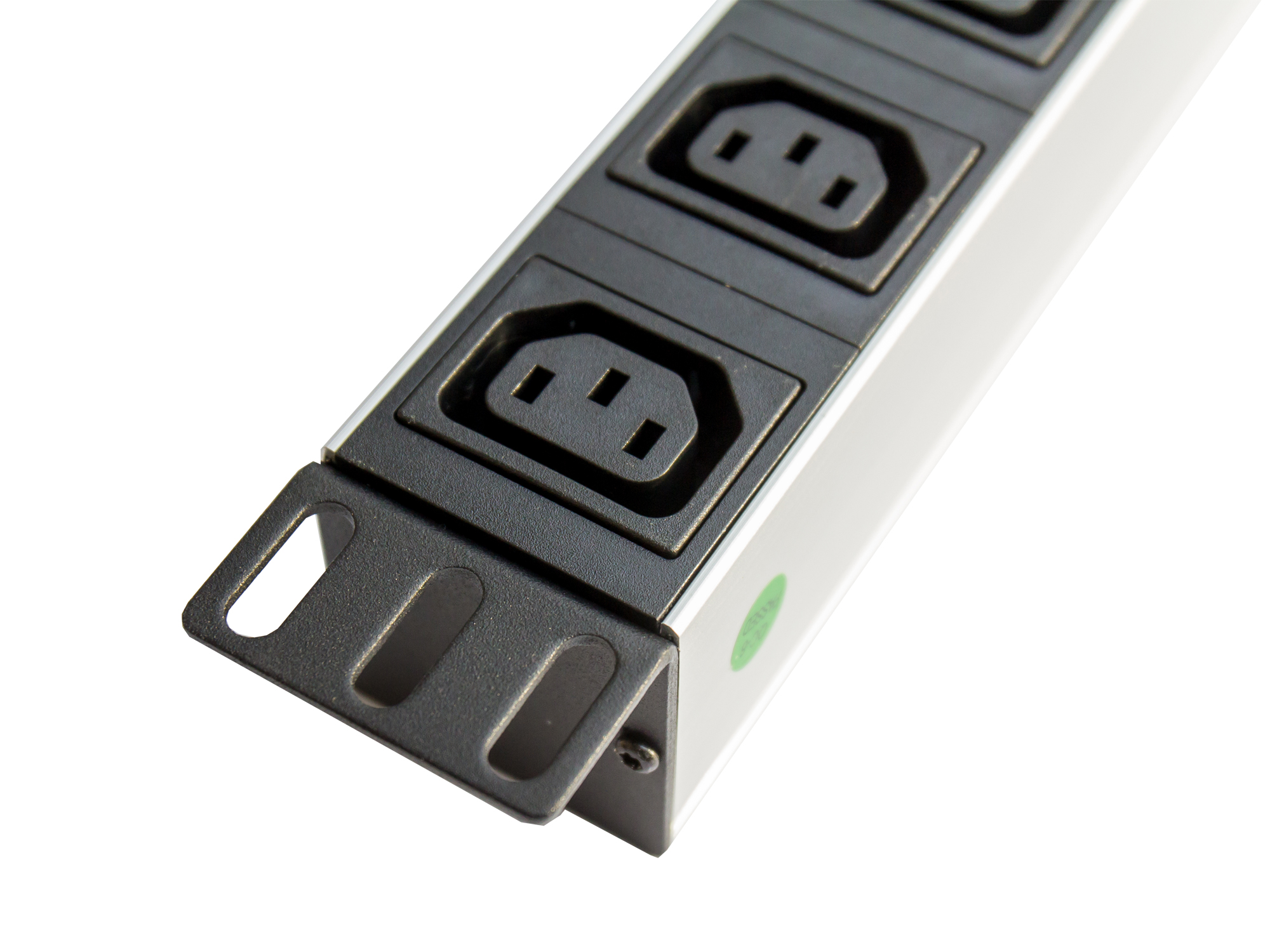 Steckdosenleiste 19", 1HE, Schutzkontakt-Stecker an 8x C13 K