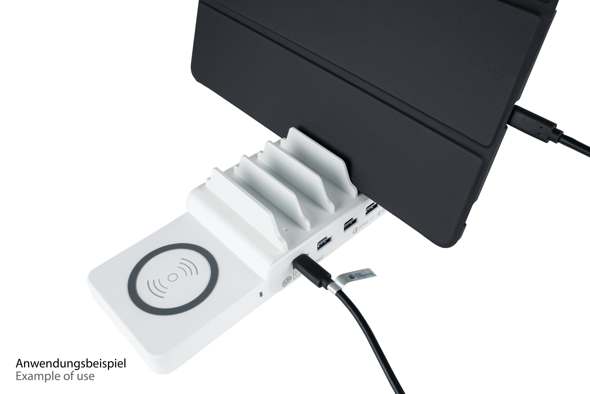 Qi Wireless Charging Pad 15W for Good Connections® USB Desktop Fast Charging Station PCA-D006W (right side)