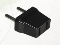 Reiseladeadapter US-Kupplung auf Euro-Stecker, schwarz, Good Connections®